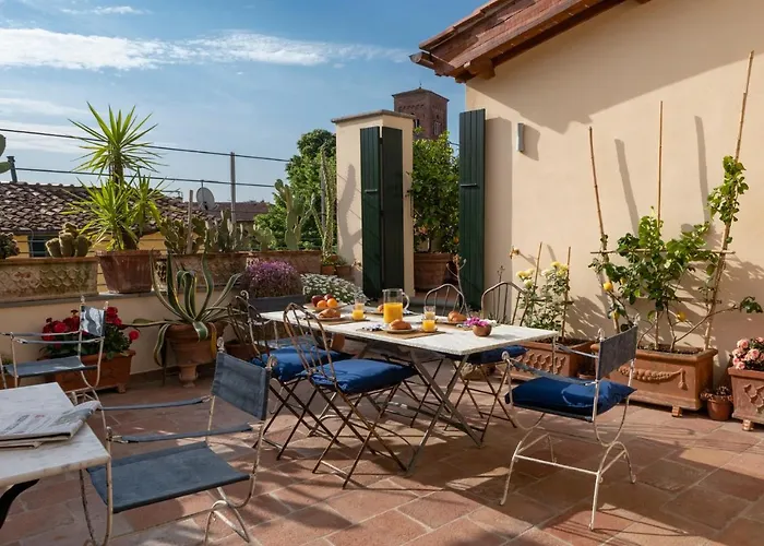 My Guesthouse Lucca